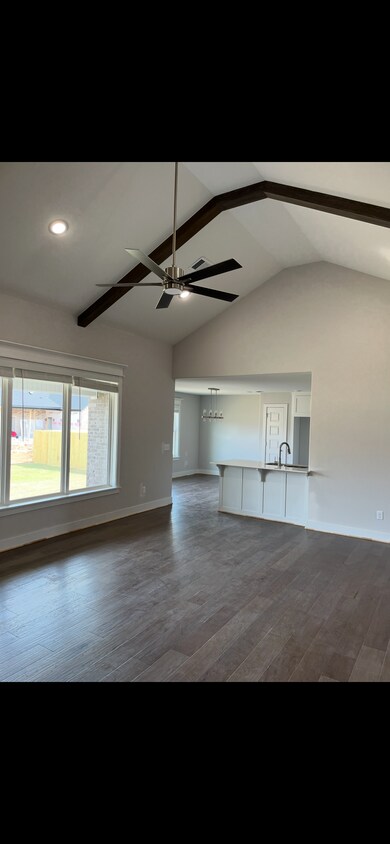 Building Photo - 3068 E Coolridge St