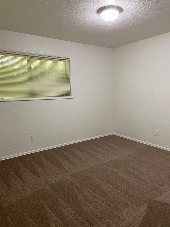 Building Photo - 7326 SW Capitol Hwy