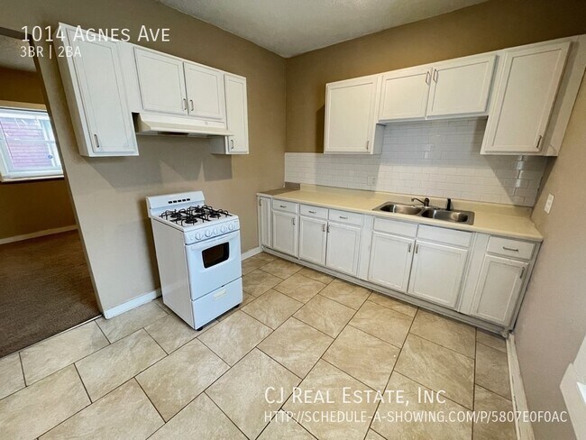 Foto del edificio - 1014 Agnes Ave