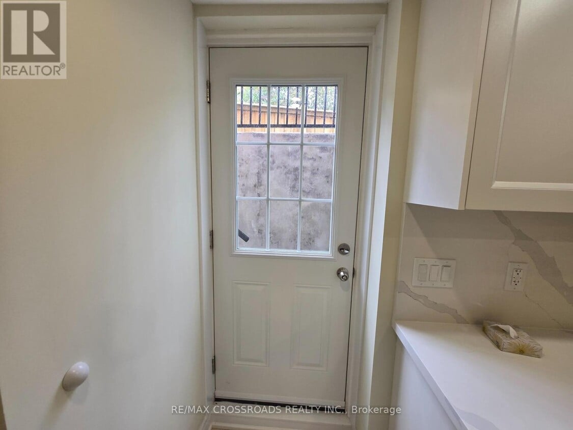 Primary Photo - 66 Morrison Crescent