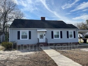 Building Photo - 206 Marshall St