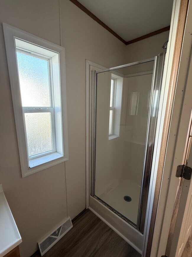 Foto del edificio - 48 Finch St