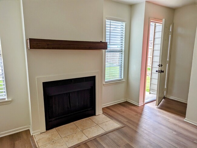 Building Photo - Shenandoah Bend