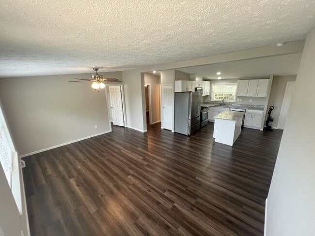 Foto del edificio - 2840 Applewood Ave