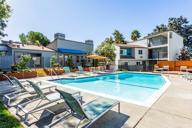 Foto del edificio - Trailview