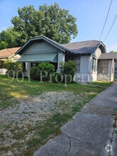 Building Photo - 2928 Southern Ave