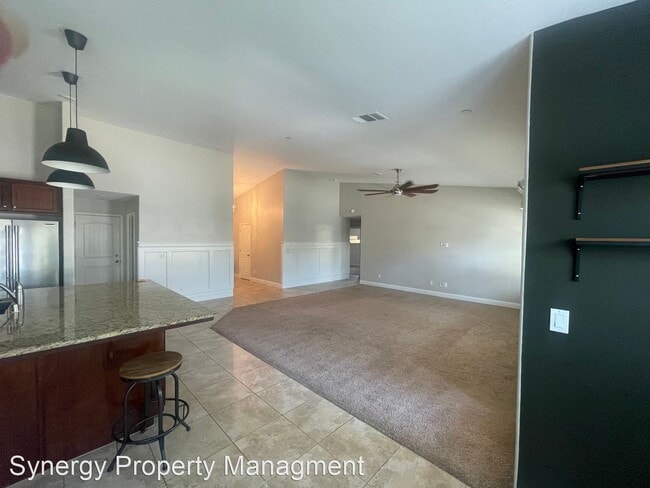 Building Photo - 4 br, 2 bath House - 9508 Mountain Aspen Ln
