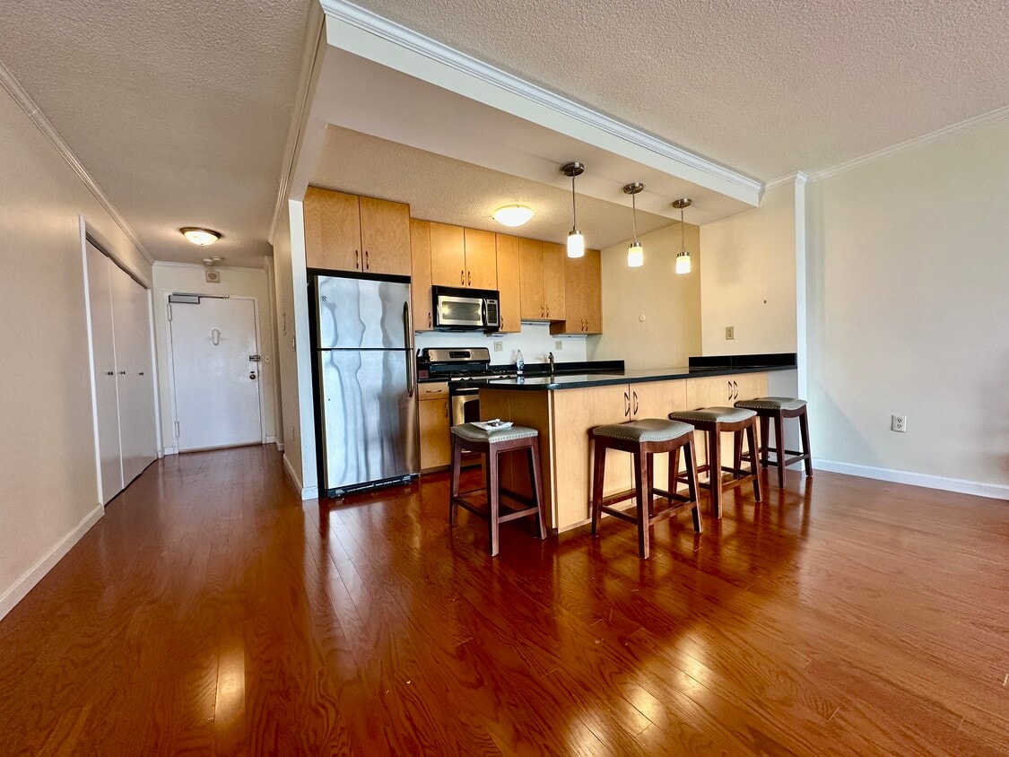 Foto principal - 3 Hawthorne Pl