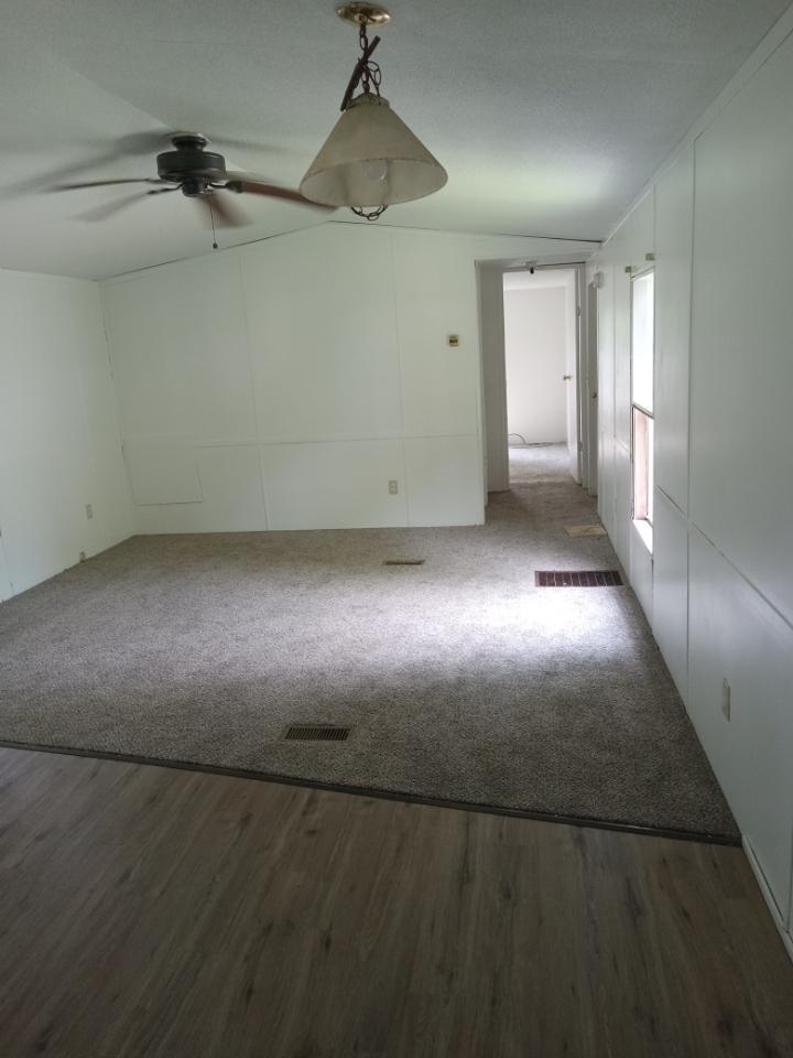 21 Electric St Seville, OH 44273 – photo 3