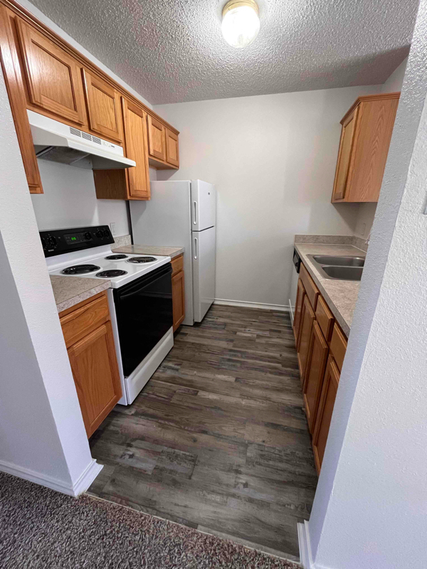 Building Photo - 700 Hercules Ln