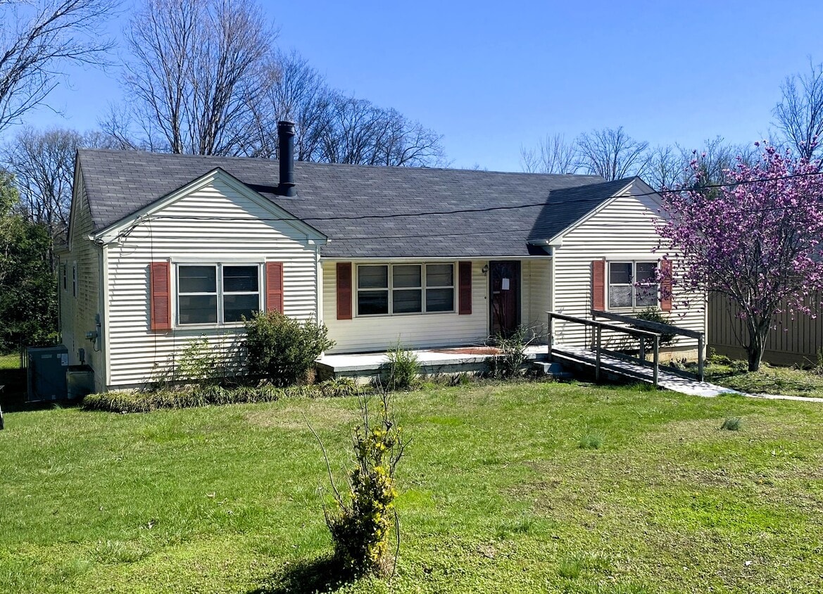 702 Marlboro Ave, Chattanooga, TN 37412 House Rental in Chattanooga