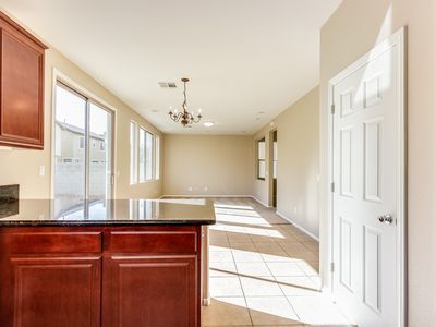 Building Photo - 1817 Barrel Oak Ave