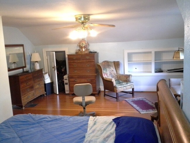 Foto del edificio - 700 Stewart St NE