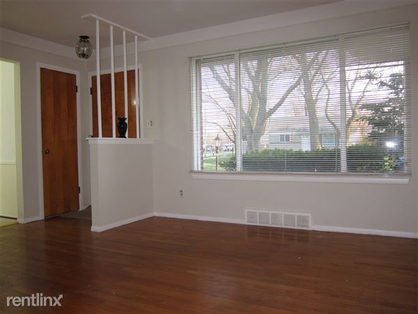 Building Photo - 28558 Denise St