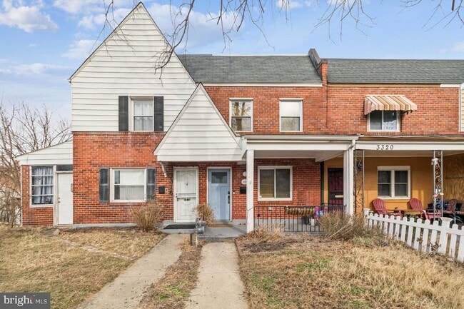 Photo - 3318 Blaine St NE Townhome