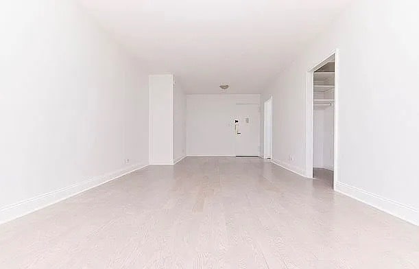 Photo - 245 Bronx River Rd Apartment