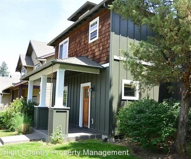 Building Photo - 4 br, 3.5 bath House - 61710 Darla Place