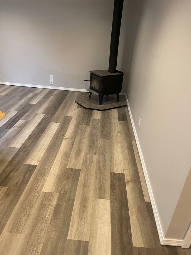 37 Reservoir Rd, Newington, CT 06111 House Rental in Newington, CT