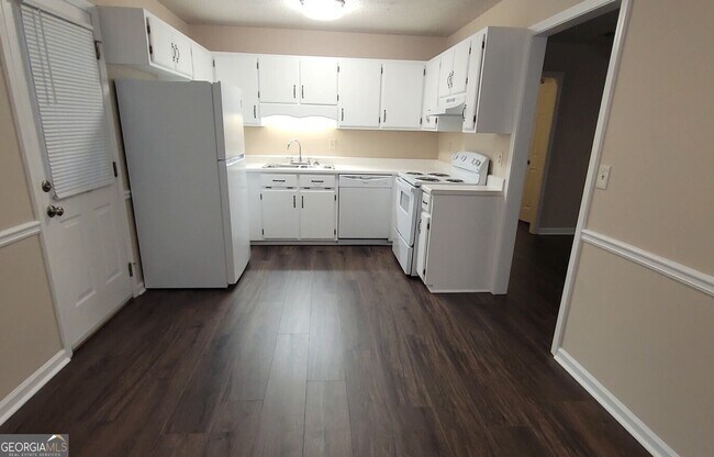 Foto del edificio - 5 Rockcreek Dr