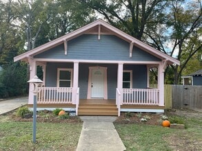 Building Photo - 6200 Lexington Ave