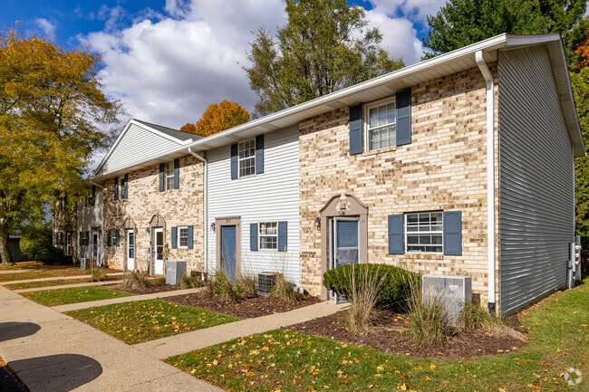 Building Photo - Waldon Pond Townhomes
