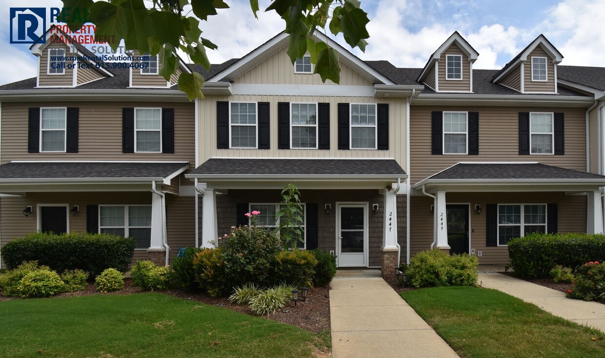 Primary Photo - Adorable 3 bedroom townhome in Murfreesbor...