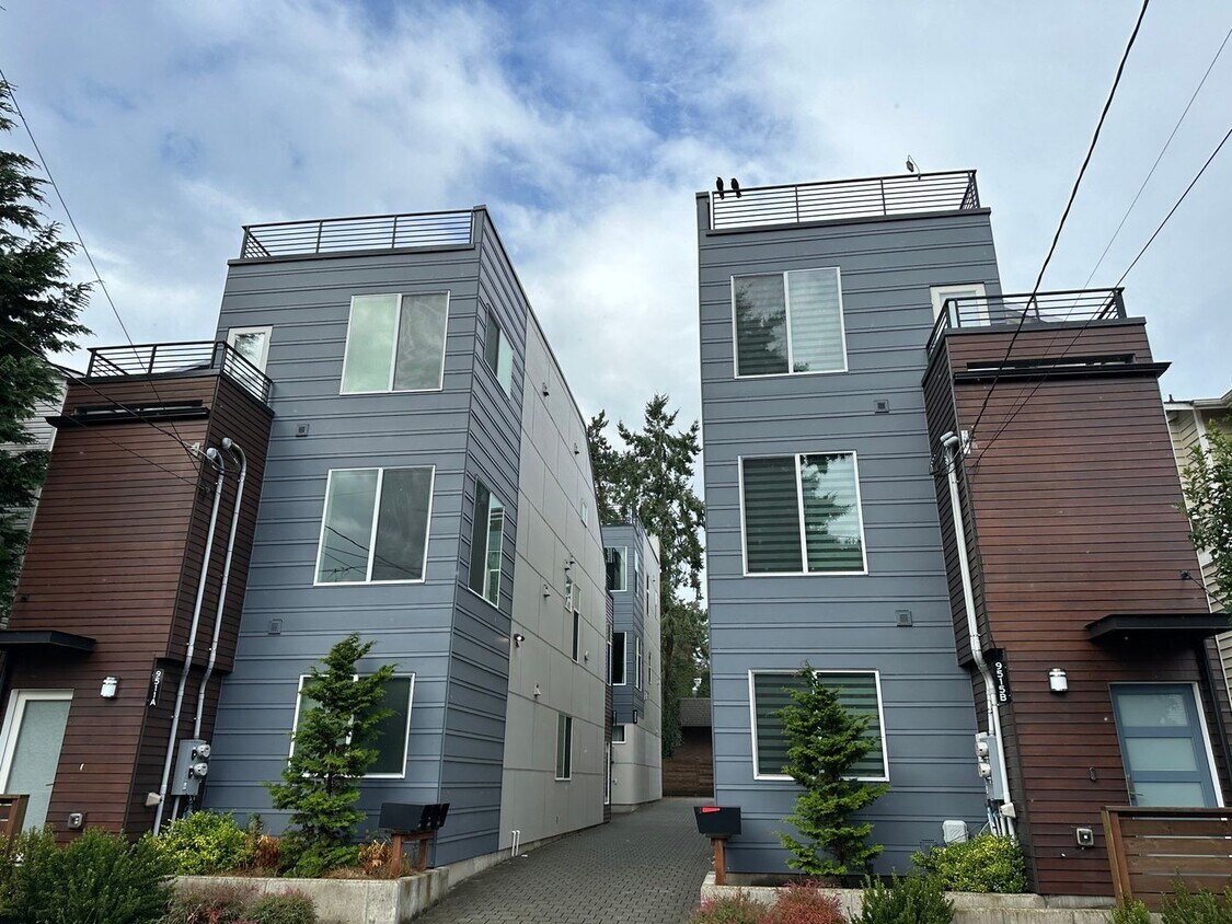 Beautiful high end home in Ballard fir Rent! House Rental in Seattle