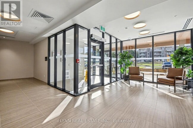 Building Photo - 1100 Lackner Pl