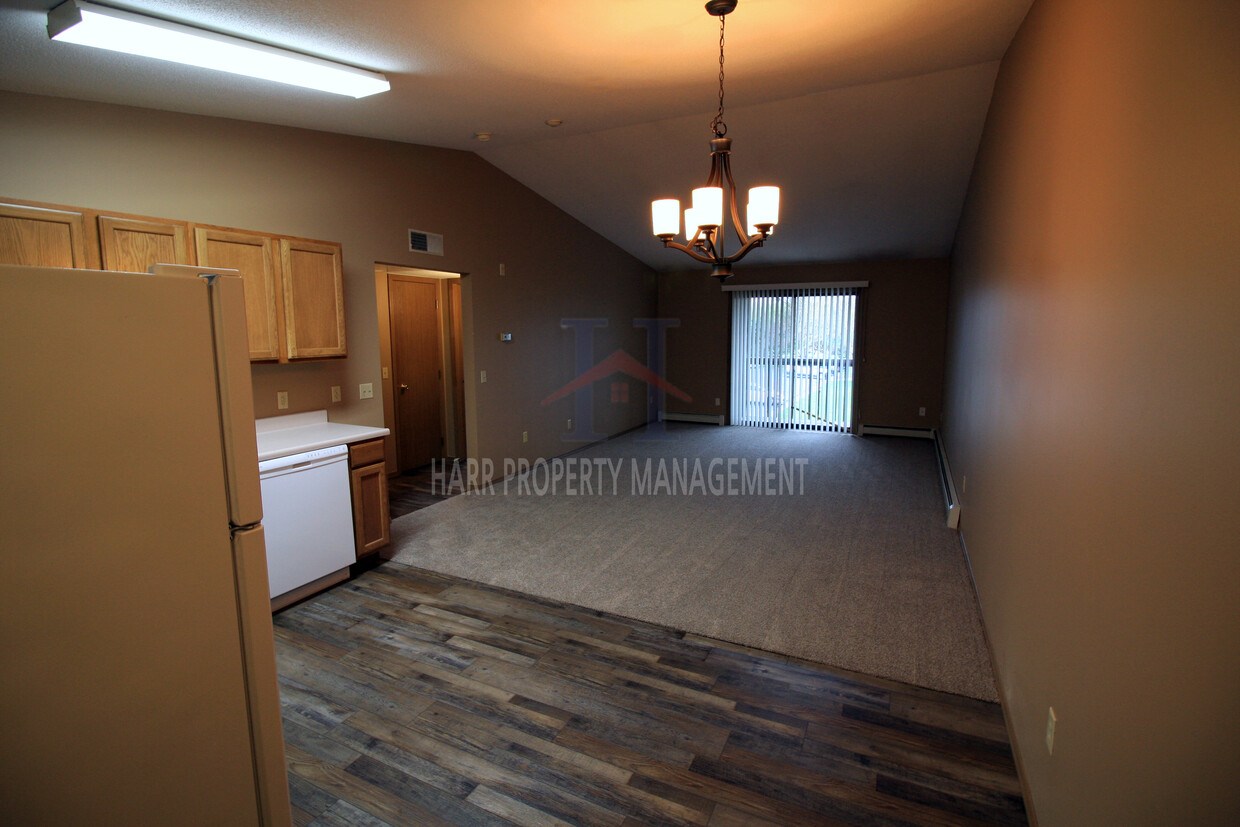 Foto principal - 5811 W Christopher Pl