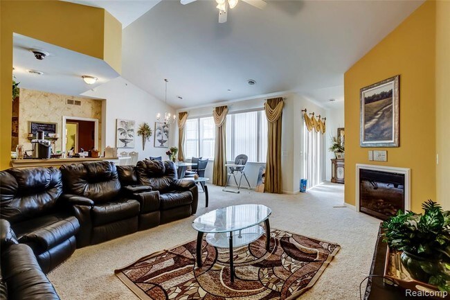 Building Photo - 12349 1st Ave S