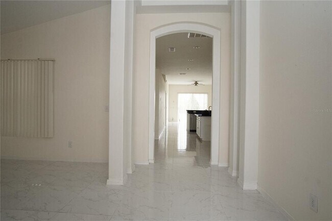 Building Photo - 248 Haversham Way