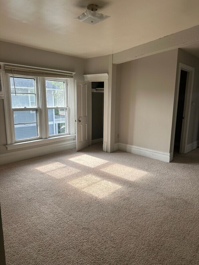 Photo - 619 Bowery St Townhome