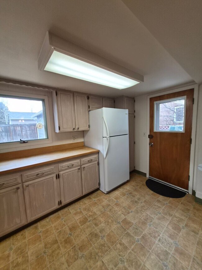 Foto del edificio - Bright & Charming 3-Bedroom Home in a Great Neighborhood