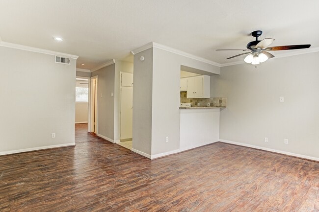 Building Photo - 3414 Garrott St