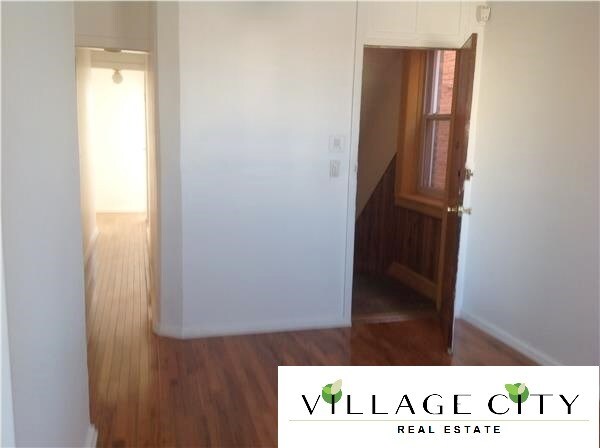 Building Photo - 3222 43rd St