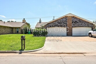 Building Photo - 7200 NW 115th St