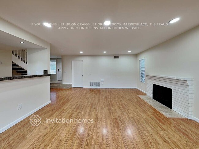 Building Photo - 23270 Elfin Pl