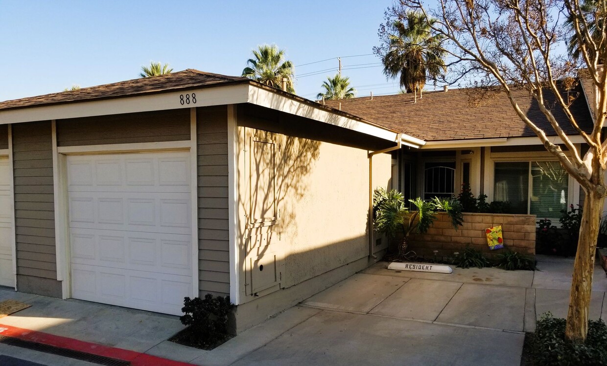 Foto principal - Upgraded Single Story 2bd, 1.5 ba, in Corona