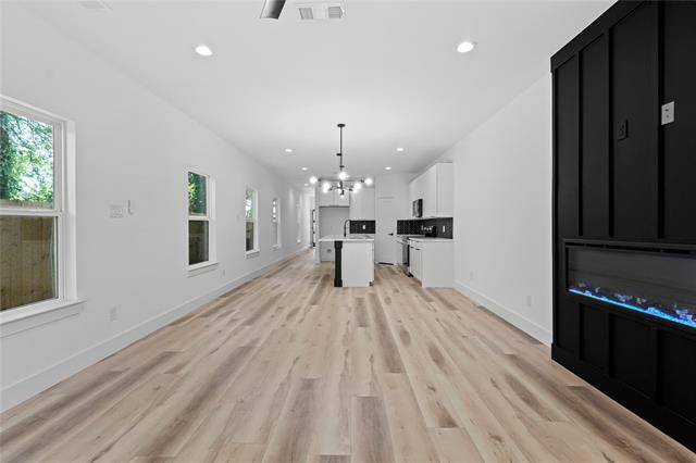 Foto del edificio - 5212 Colonial Ave