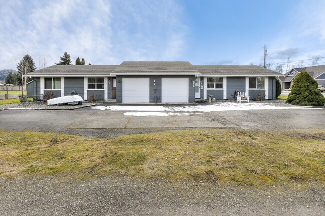 Building Photo - 288 N McNeely St