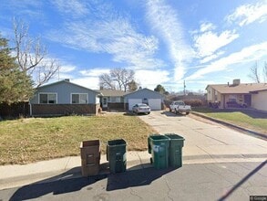 Building Photo - 9020 Osceola St