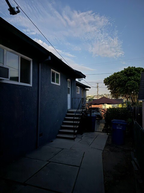 Foto del edificio - 4706 Catalpa St
