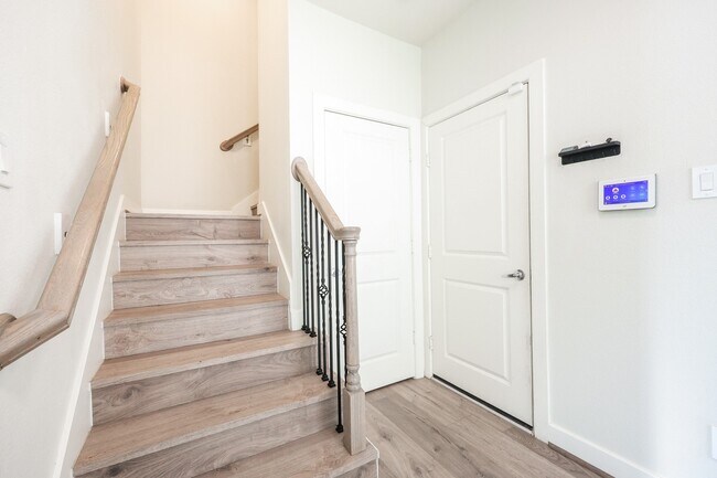 Building Photo - 4508 Trevor Pk Ln