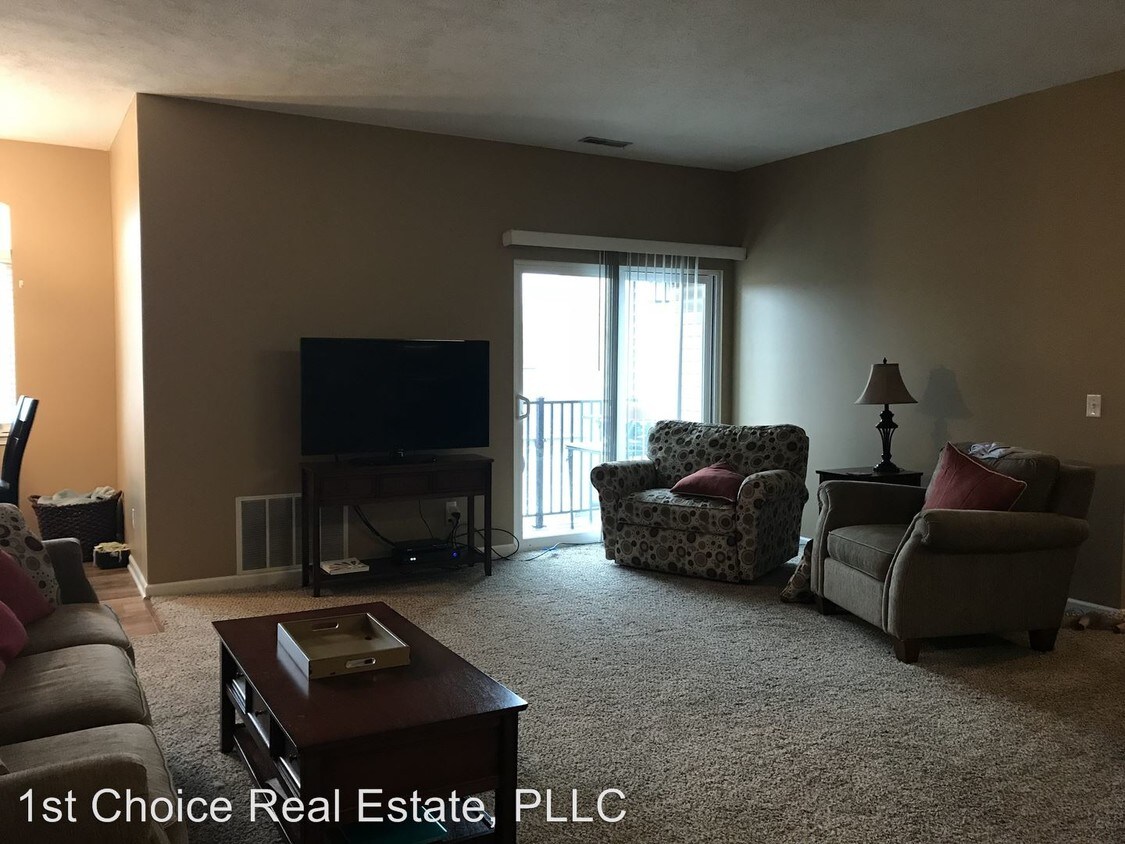 Primary Photo - 15130 Via Carmella Dr