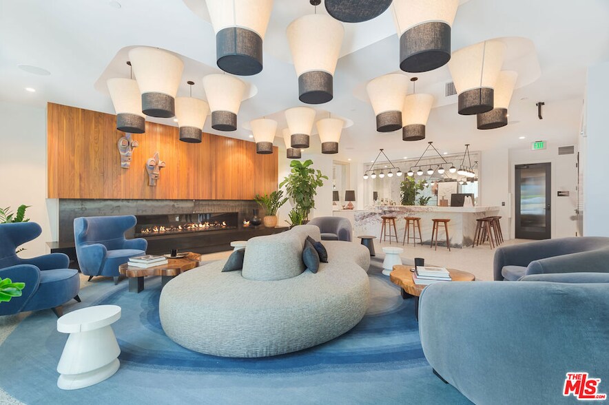 Foto principal - 10777 Wilshire Blvd