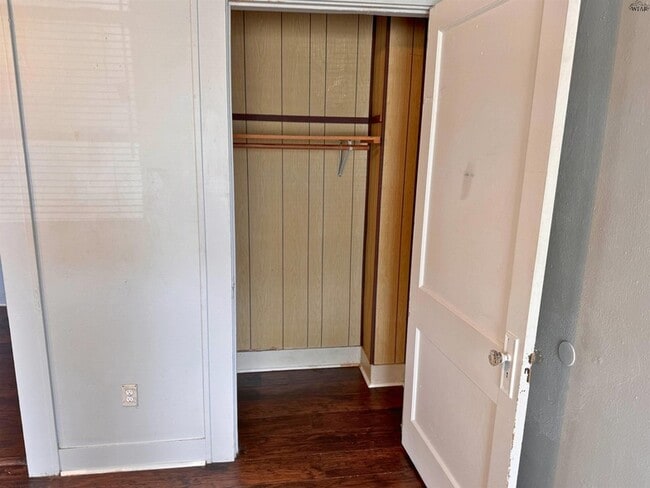 Foto del edificio - 1661 1/2 Collins Ave