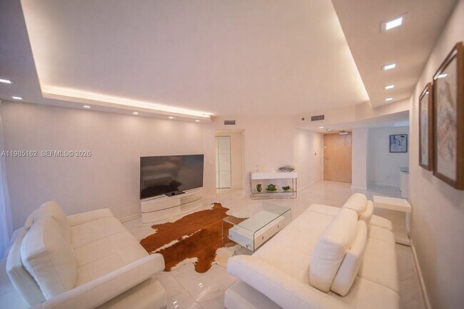 Foto del edificio - 16445 Collins Ave