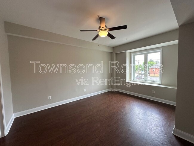 Foto del edificio - 1304 Morganton Rd