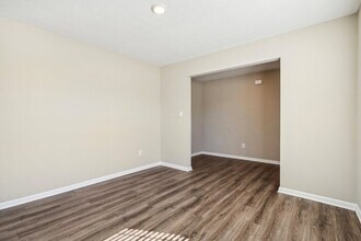 Building Photo - 667 Marsh Aster Dr