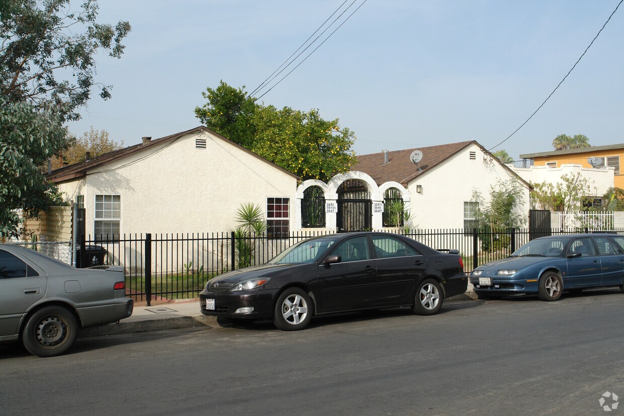 Foto del edificio - 5645 Fair Ave